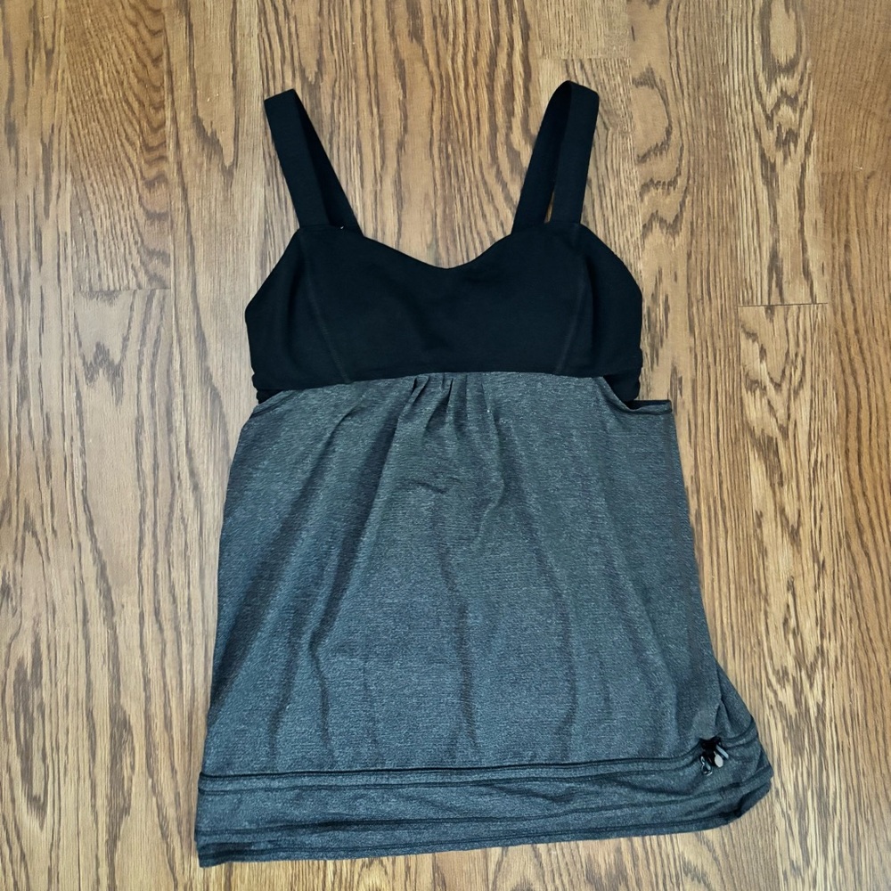 Lululemon back on track tank top